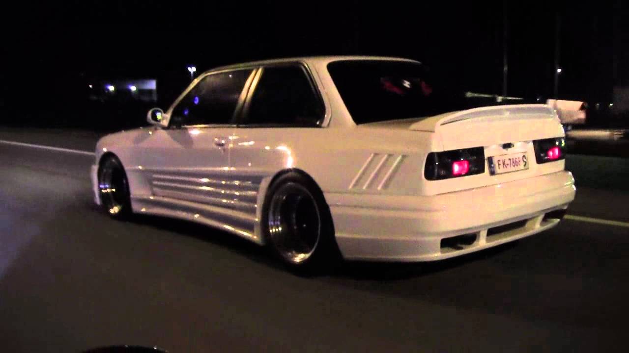 BMW e30 widebody - YouTube