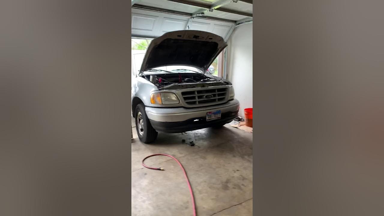 V6 F150 4.2L . (Bank 1 and 2 lean ) - YouTube