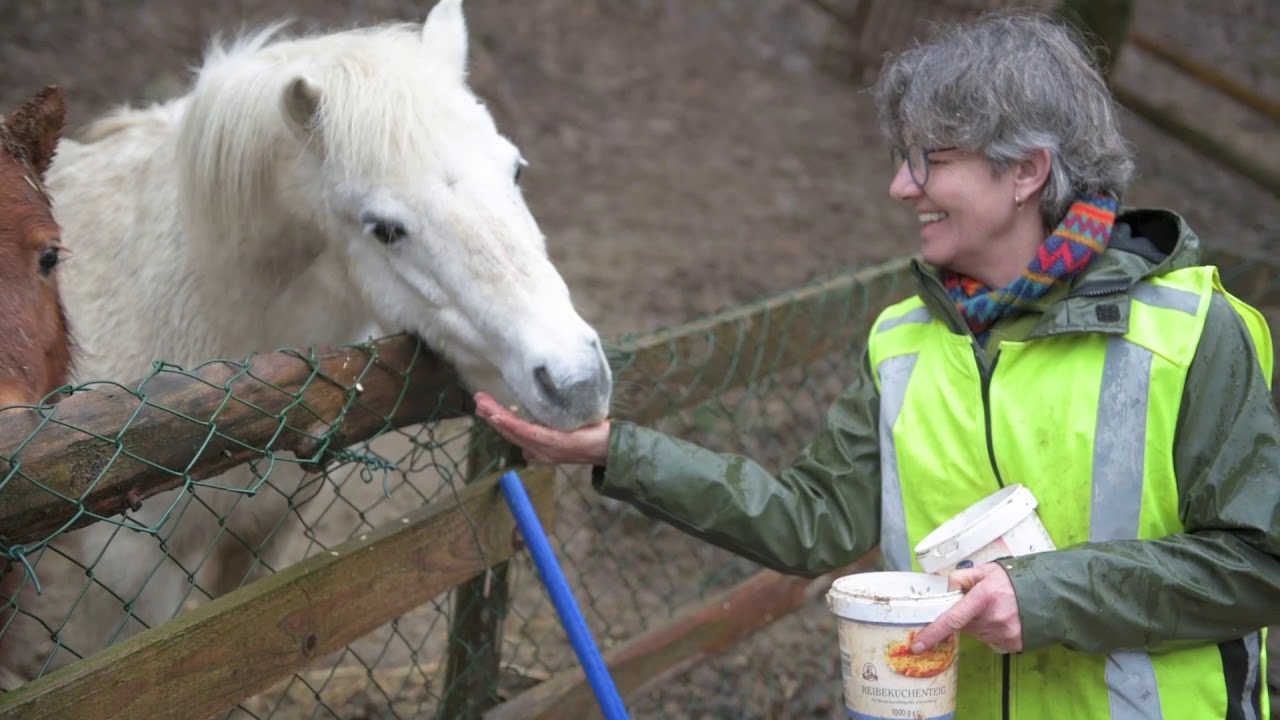 Jeder Schritt - 99 FireFilms Award | 2019 | Ayla Yildiz