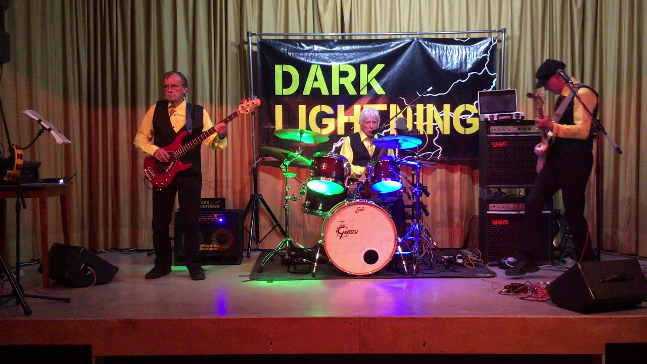 DARK LIGHTNING - MATCHBOX - RECORDED LIVE AT THE EDGEFOLD CLUB MATLOCK ...