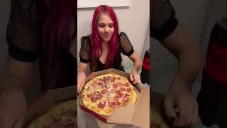 Ela Estava Com Desejo De Comer Pizza