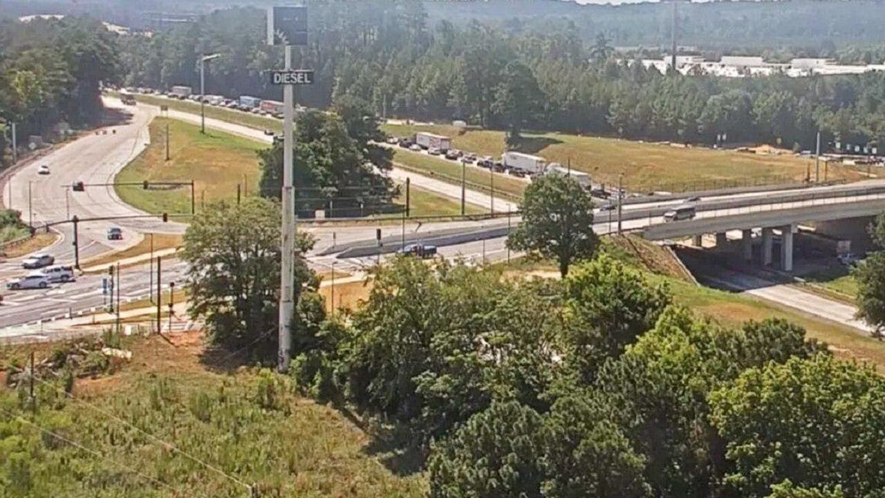 Downed power lines cause traffic woes along Lewiston Road, Horizon South