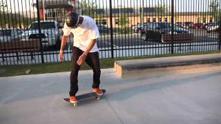 Chris Vaneekelen at Williams Farm Skate Park screenshot 4