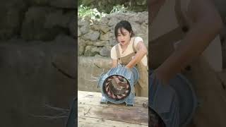Genius girl helps neighbor repair motor damaged by water#restoration #machine #technology ｜林果儿