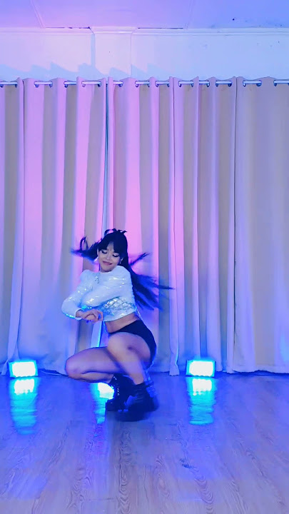 SG - LISA PART dance cover (bringing back this Hit!) #shorts
