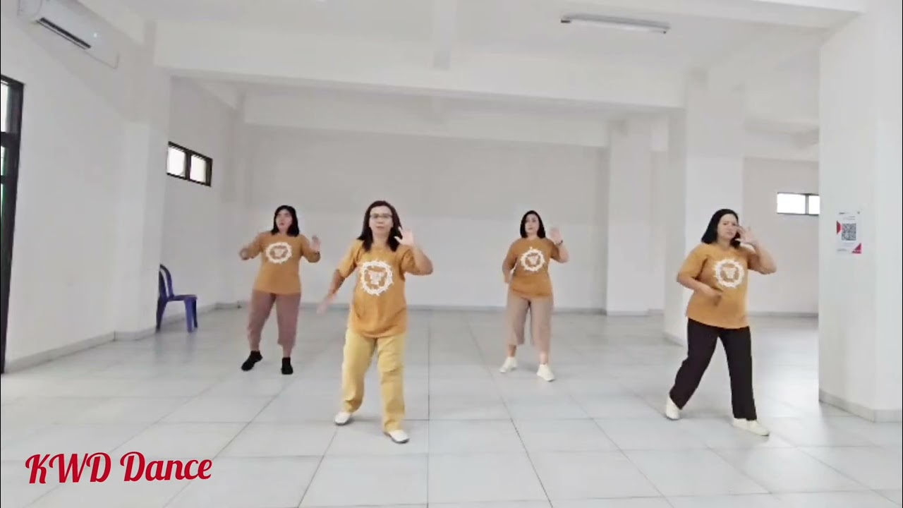 Dam Di Dam Line Dance - Choreo by Andrico Yusran (INA) || demo by KWD Dance 