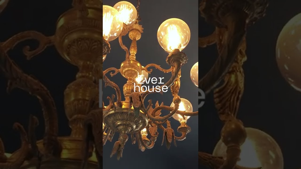 Some vintage lights at Thom's place. 