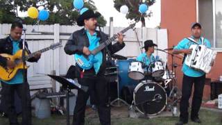 Video thumbnail of "crusando cerros y arrollos"