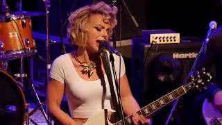Video thumbnail of "Samantha Fish - Either Way I Lose / Somebody`s Always Trying  11/12/2017"