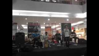 Download lagu SLIMBIO Bertahan SLIMBIO Bertahan