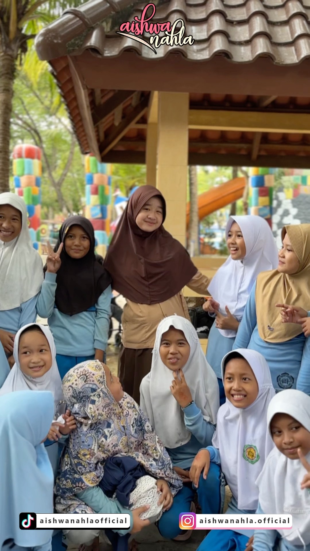 SHOLAWAT BARENG SAHABAT AISH ! #sholawat #aishwanahlasholawat #sholawataishwanahla
