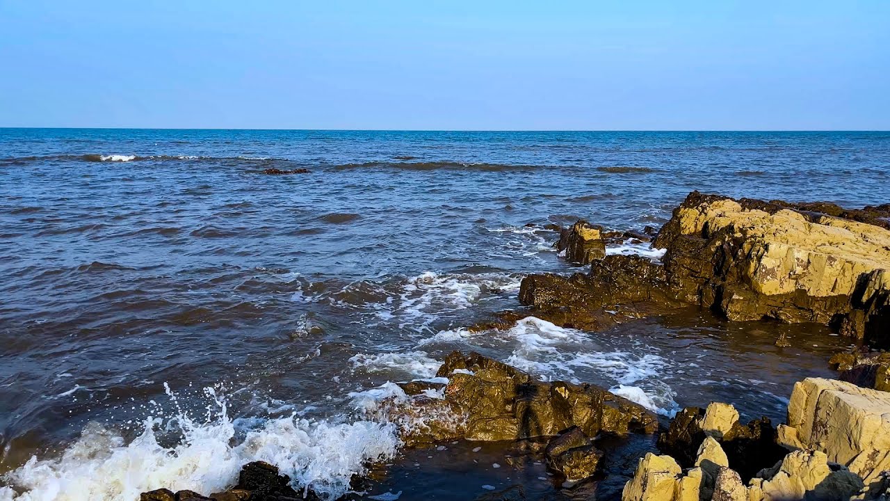 Beautiful Relaxing Music with Ocean Waves - Soothing Piano, Sleep Music, Stress Relief