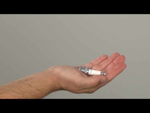 Honda Small Engine Spark Plug Replacement #7131 - YouTube