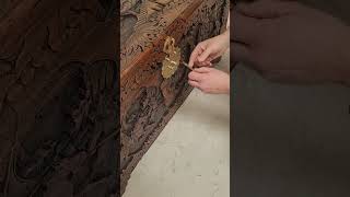 How to Unlock our Oriental Camphorwood Trunk