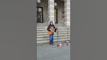 Thumbnail of ,,Omas gegen Rechts" - Yann Song King in Halle 🇩🇪🕊 - 5.5.2025 #frieden #demo #bewegunghalle