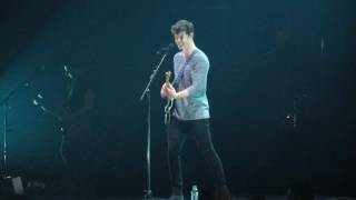 Video thumbnail of "Shawn Mendes - Treat You Better - Illuminate World Tour Manchester 2017"