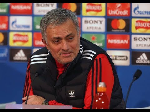 Jose Mourinho calls Frank de Boer 'the worst manager in Premier League history'