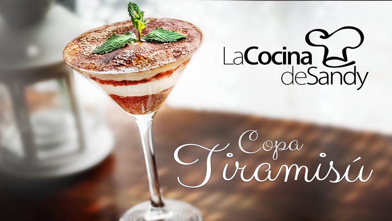 Tiramisu receta con queso mascarpone en molde y copa