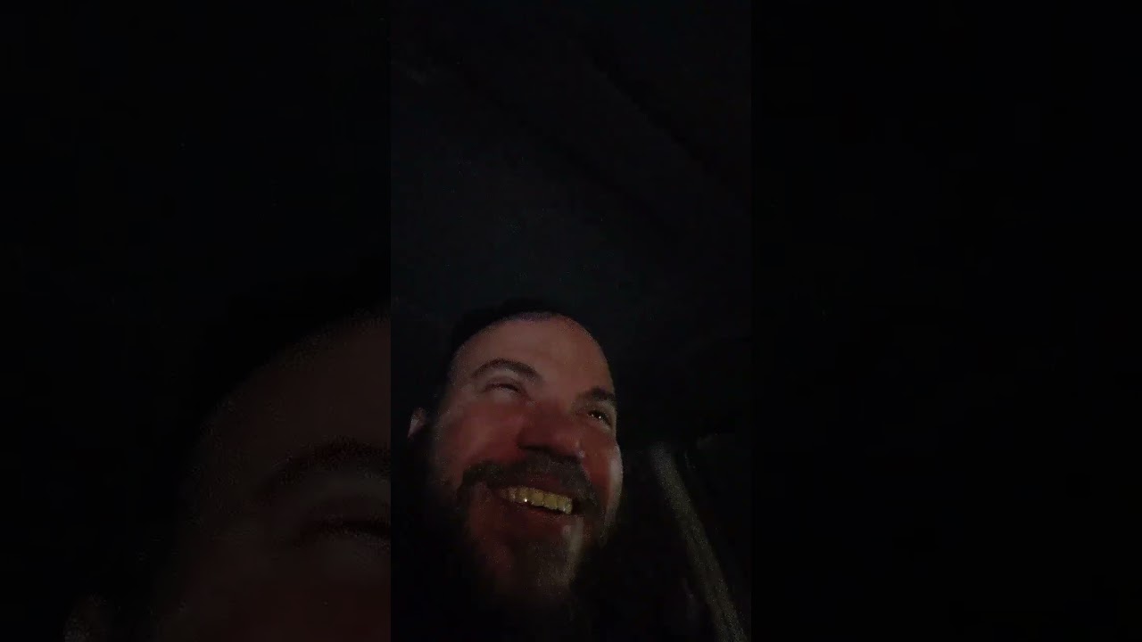 مذاكرة فى السيارة