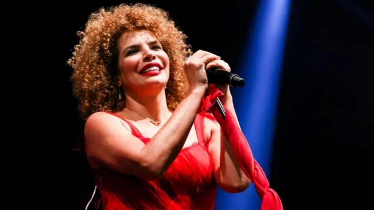 ESPECIAL VANESSA DA MATA