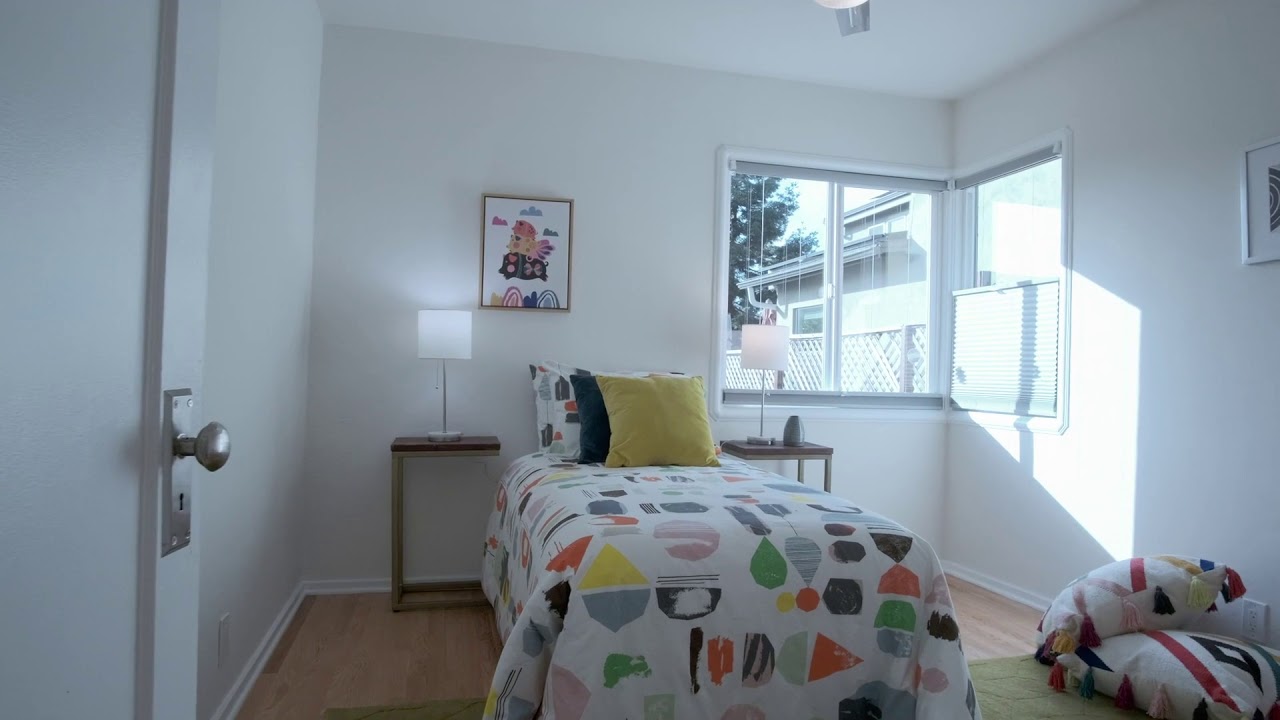 1634 Ninth St , Berkeley, CA   Presented by Sheri Madden of Red Oak Realty