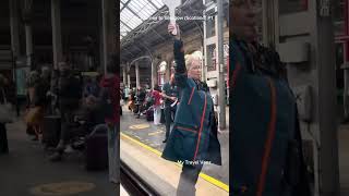 Let’s go to Glasgow (Scotland) via train P1.