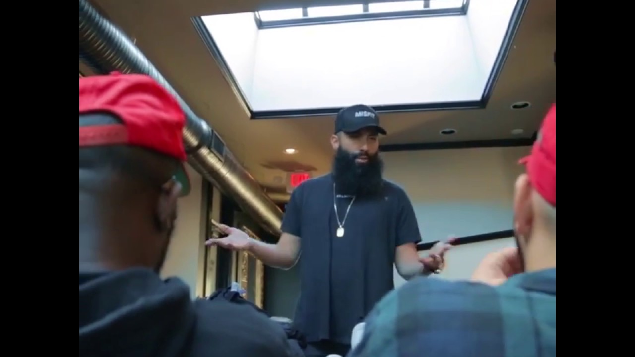 Fern shows off his waredrobe.