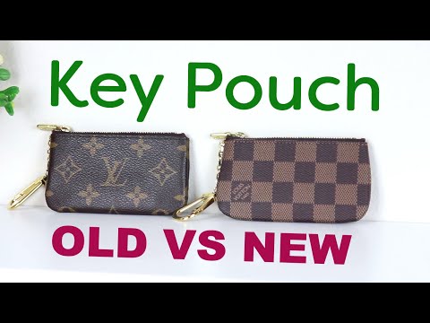 Louis Vuitton key chain pouch real VS fake  Louis vuitton, Louis vuitton  key pouch, Vuitton