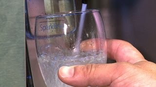 Details Samsung's seltzer-dispensing refrigerator | Consumer Reports Update