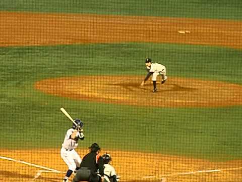 川満寛弥（九州共立大学）２０１１年神宮