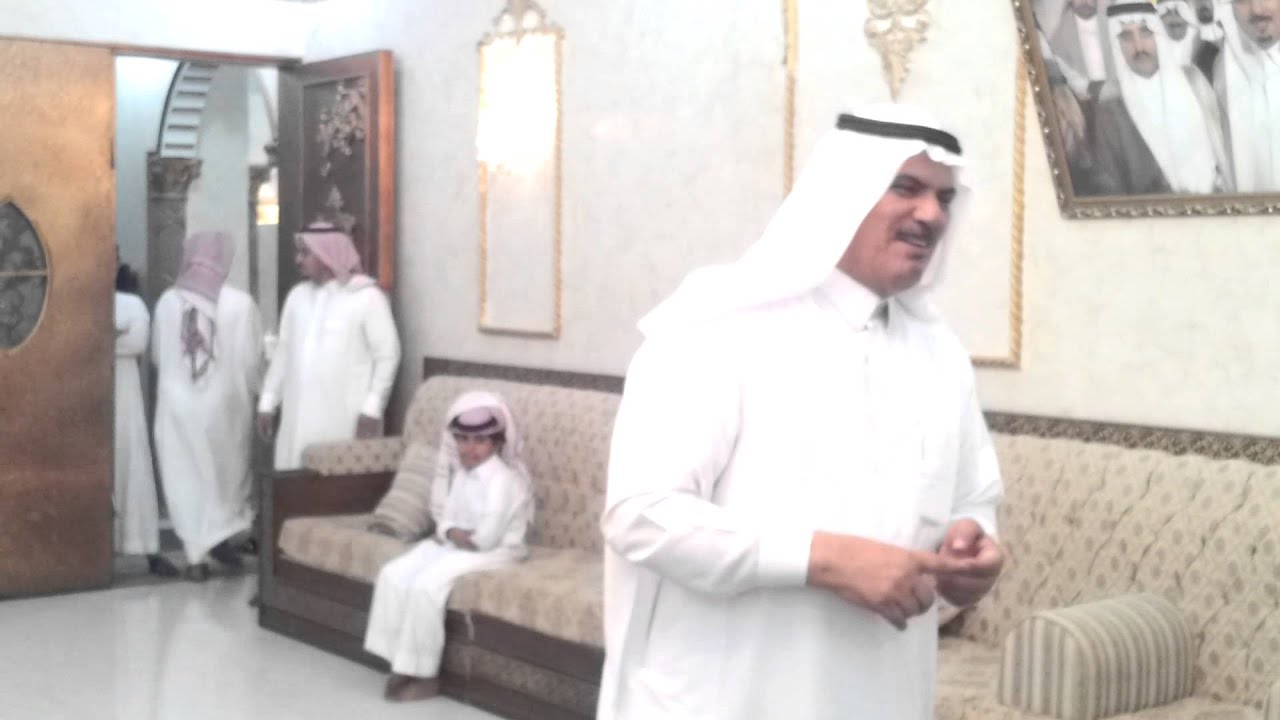 الشيخ / سهاج البقمي يكرم الشيخ د / ذعار بن محيا