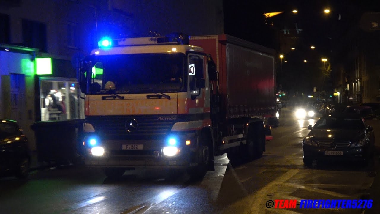 [Rauchentwicklung aus Tiefgarage] Löschzug + GW-AS FRW 1 + WLF-K AB-SLM FRW 4 BF Frankfurt