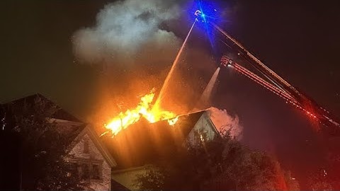 VIDEO: Crews fight house fire in North Texas