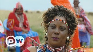 Beads tell stories of Maasai culture in Kenya | DW English