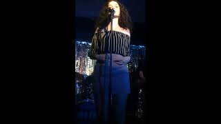 Sabrina Claudio - Tell Me - Live @ AMPLYFi/Los Angeles - 09/08/2016 (MN)