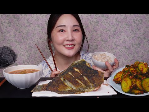 오랜만에 집밥 요리 & 이팅 ASMR _ 알 꽉찬 가자미 구이 🐟, 된장국, 오이 김치