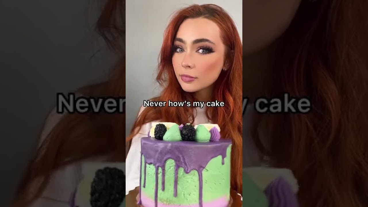 I’m actually a great baker! 😂 (I didn’t make this cake though so pretend) #cosplayer #cake