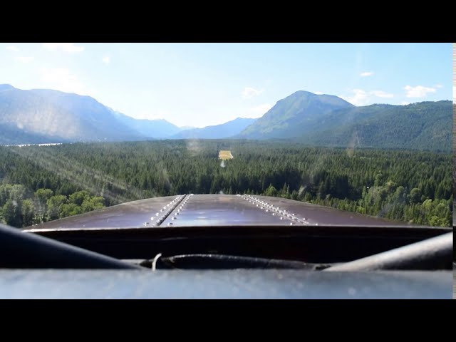 Landing  and taking off at Lake Wenatchee Airport(27W)