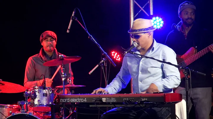 Blackburn Brothers - Why I Sing the Blues - Live B...