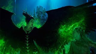 Celebrity Maleficent 2: Angelina Jolie Wanted to Look Like a “Film Noir Goddess”  - News Profile