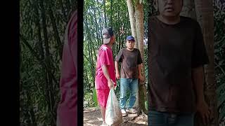 jangan ngonten di hutan ada yg ganggu #vidio #sketsa #komedi #hiburan #fypシ゚viral