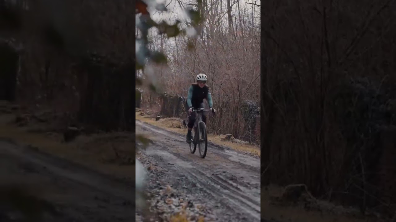 DAREVIE Men’s Windproof Cycling Jacket – Warm Fleece Pro Bike Wear