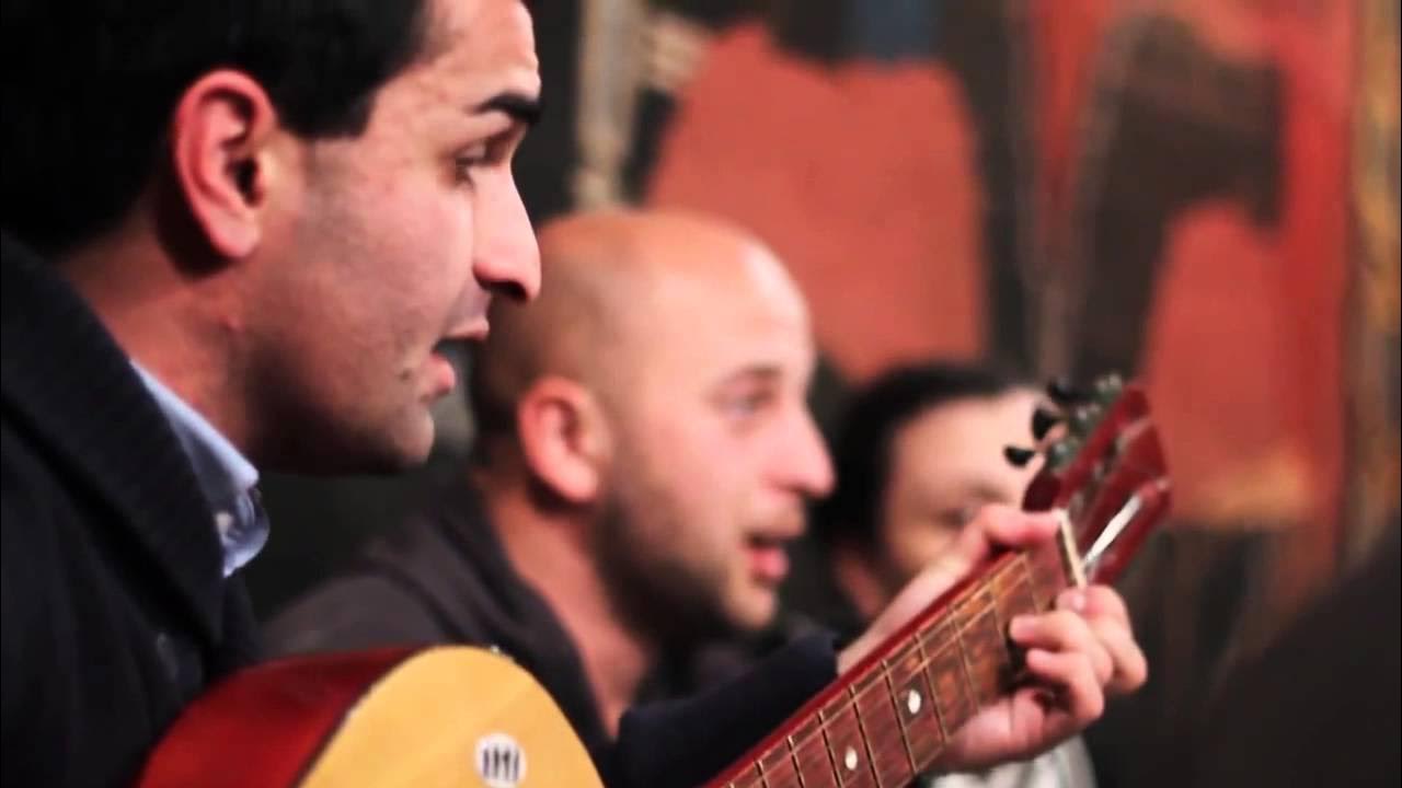 Tbilisi песня. Поют грузины: Тбилисо. Поют грузинские мужчины. Группа грузины поют. Грузия поёт.