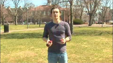 Juggling: Site Swap Three Balls Trick Intro