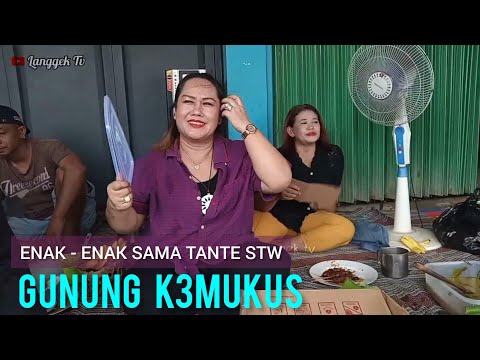 GRATIS MAS...!!!ENAK-ENAK SAMA TANTE STW DI GUNUNG KEMUKUS