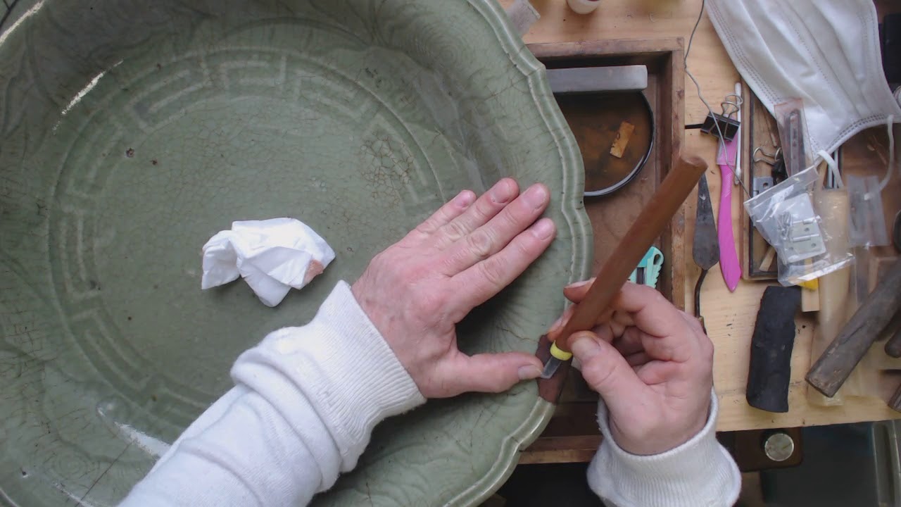 Traditional kintsugi, step 6, shaping - YouTube