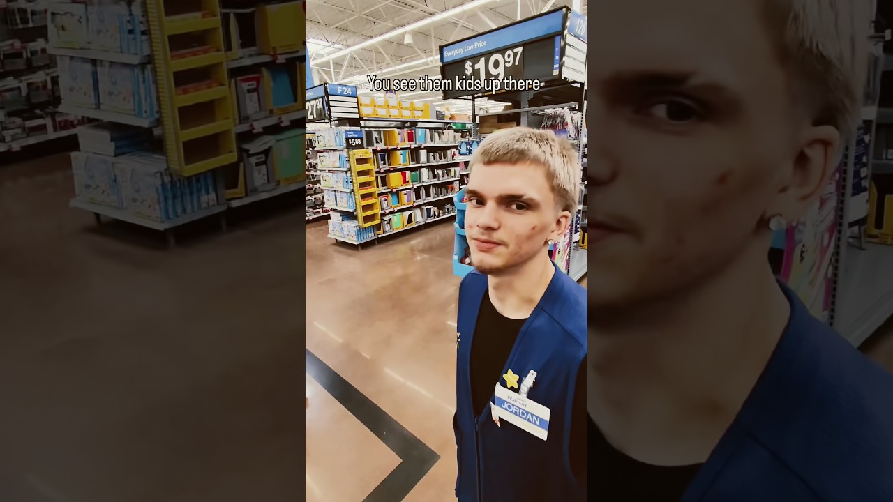 I see them tho #pranks #shortvideo #walmart