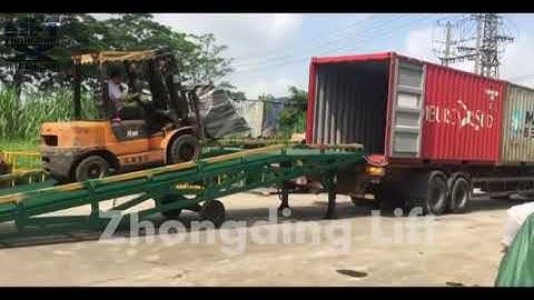 Container loading yard ramp warehouse mobile loading dock ramp