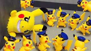 Pokemon Pikachu Prison Break vs Spider man Conveyor Machine