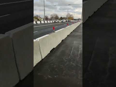 открыли мост. Сельмаш.